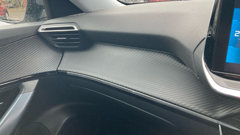 Peugeot 2008 1.2 PureTech 130 Allure Premium 5dr Petrol Estate